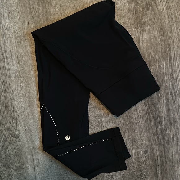 LULULEMON FAST AND FREE REFLECTIVE LEGGINGS - Picture 2 of 7